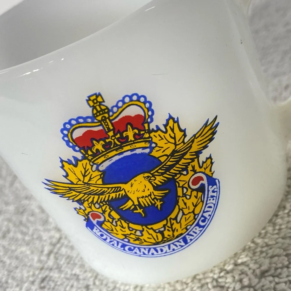 Vintage Royal Canadian Air Cadets White Milk Glass Mug Coffee Cup - Picture 2 of 12